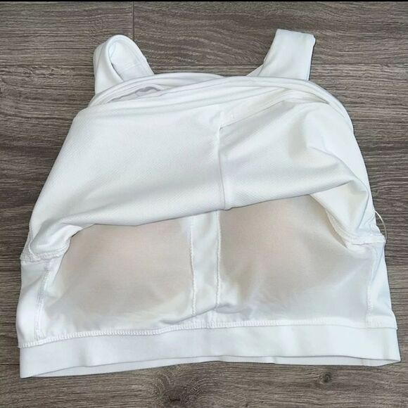 NWT ATHLETA CONSCIOUS CUT OUT CROP TOP HIGH NECK TANK WHITE - Picture 9 of 11